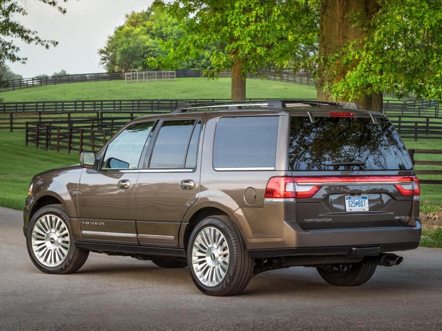  Lincoln Navigator 2014 года  (фото 30 из 61)